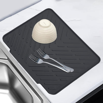 Silicone Drying Mat with Drain Lip